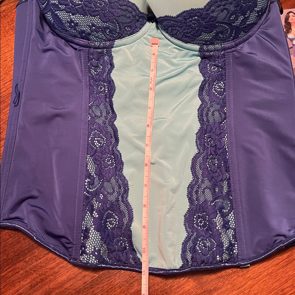 Bustier - Picture 4 of 5